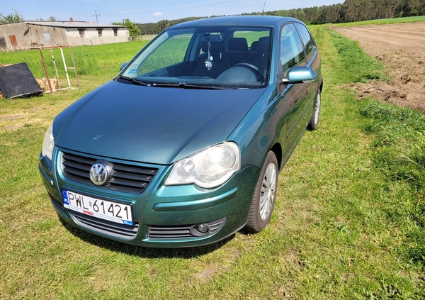 Volkswagen Polo cena 9100 przebieg: 175200, rok produkcji 2006 z Kozienice małe 211